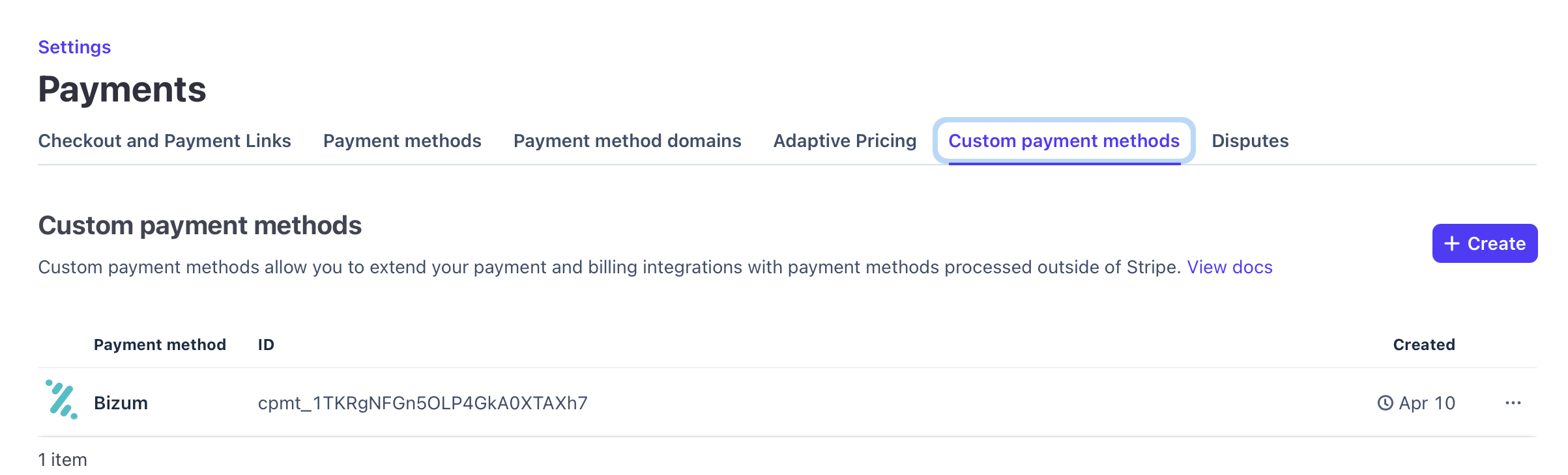 Bizum listed under Custom payment methods in the Stripe Dashboard, with its cpmt_ id
