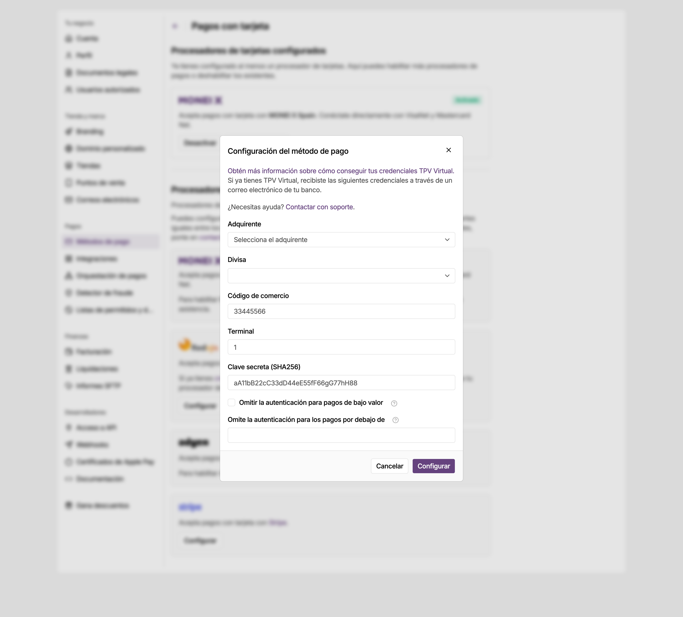 Diálogo Configuración del método de pago en el panel de MONEI, añadiendo Redsys como procesador de tarjetas con tus credenciales del TPV Virtual